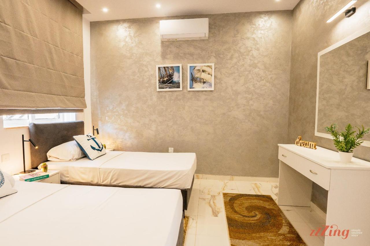 Stunning Holiday Villa With A Heated Jacuzzi San Pawl il-Baħar Kültér fotó